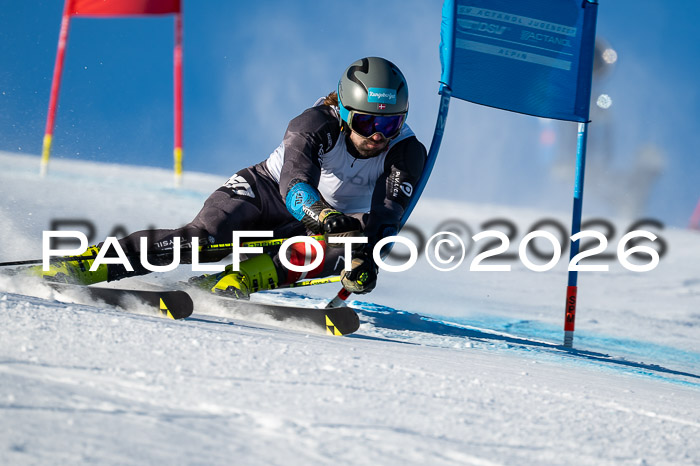 FIS Riesenslalom Damen + Herren Kaltenbach 14.12.2025